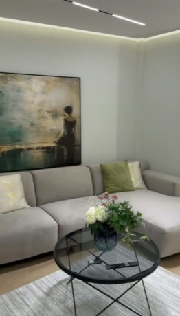 shtepi-per-shitje-pallat-i-ri-21-don-bosko-jordan-misja-big-2