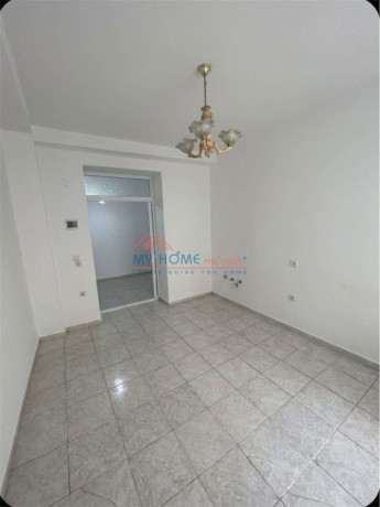 apartament-21-dhe-garsoniere-ne-shitje-mine-peza-tirane-big-3