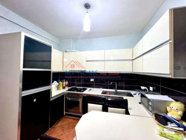 apartament-21-me-qera-ne-astir-big-0