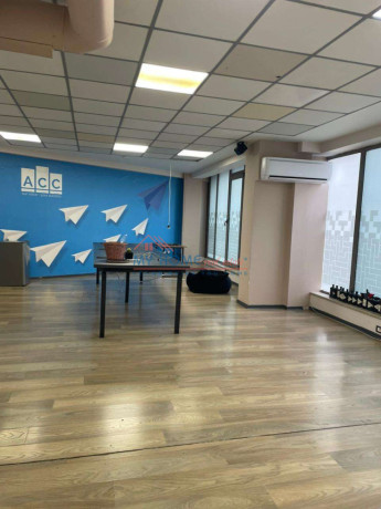 zyre-me-qera-tek-selvia-ne-tirane-big-1