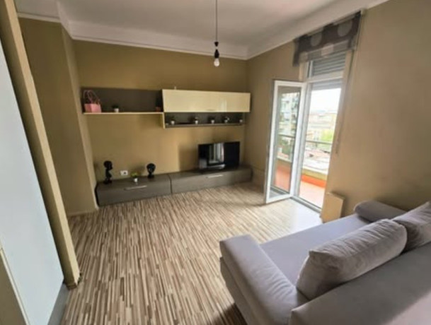 jepet-me-qera-super-apartament-21-midis-rruges-se-kavajes-mshyrit-prane-shkolles-faik-konica-big-3