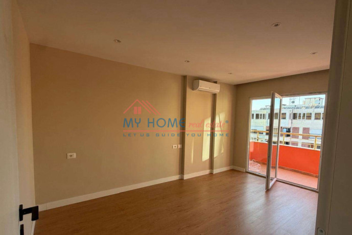 apartament-21-ne-shitje-ish-stacioni-i-trenit-ne-tirane-big-3