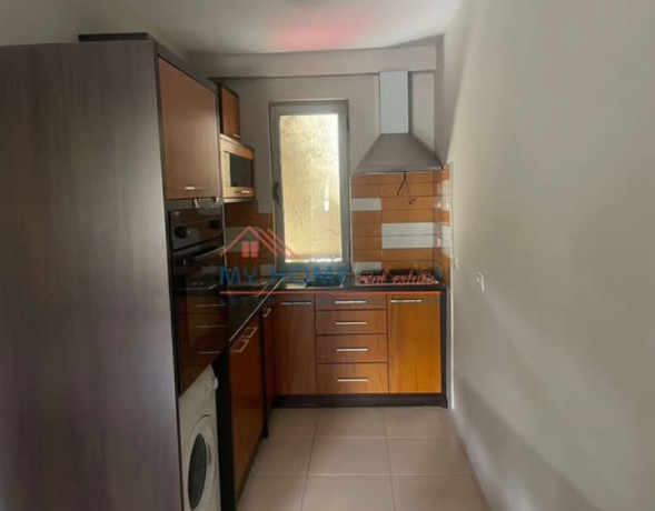 brryli-jepet-me-qera-11-big-2