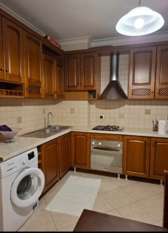 jepet-me-qera-apartament-21-blloku-prane-juveniljes-big-1