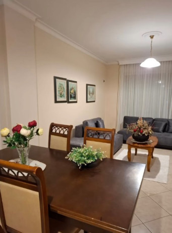 jepet-me-qera-apartament-21-blloku-prane-juveniljes-big-2