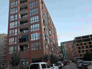 Zyre me qera tek Bulevardi i Ri Tirane