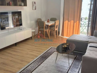 21 Dhjetori, Kompleksi Star