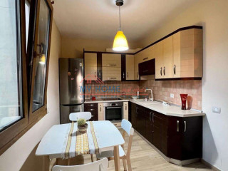 Apartament 1+1 me Qira tek Myslym Shyri