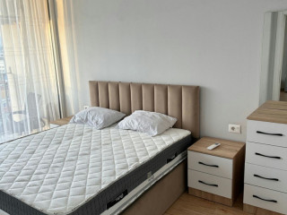 Shtepi me qera, Pallat i Ri 1+1 Selvia / Rr. e Dibres / Gj. Partizani