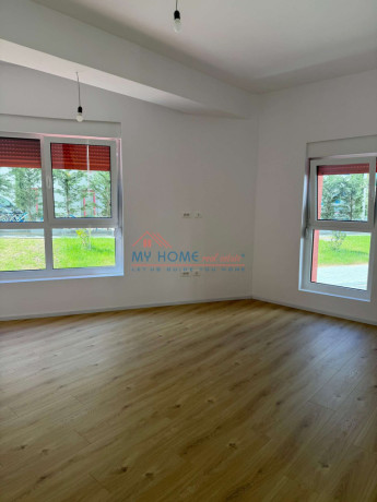 zyre-me-qera-ali-demi-tirane-big-4