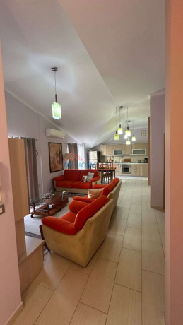 apartamenti-31post-parkimi-me-qira-tek-komuna-e-parisit-tirane-big-4