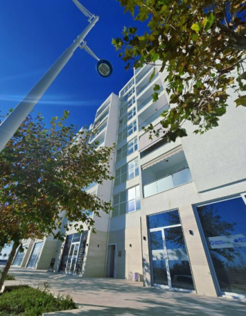 jepet-me-qera-apartament-212-me-pamje-nga-deti-big-4