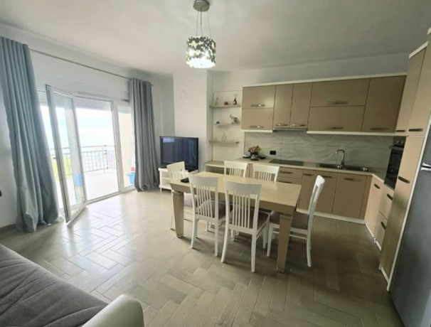 shitet-apartament-11-pogradec-pamje-nga-liqeni-big-0