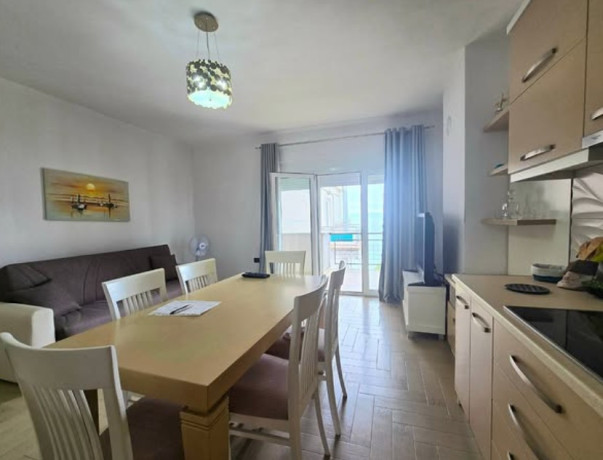 shitet-apartament-11-pogradec-pamje-nga-liqeni-big-1