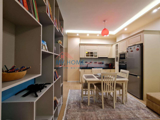 apartament-11-me-qera-tek-komuna-e-parisit-big-1