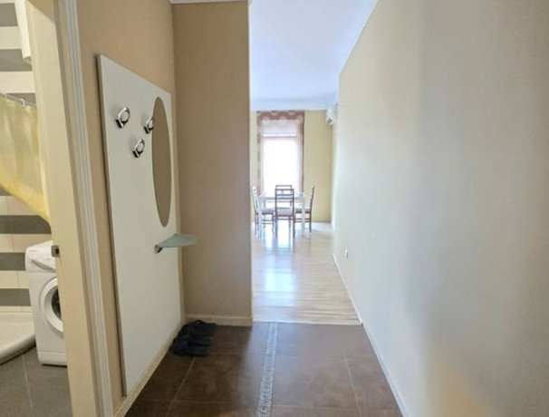 jepet-me-qera-super-apartament-21-midis-rruges-se-kavajes-mshyrit-prane-shkolles-faik-konica-big-4