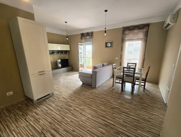 jepet-me-qera-super-apartament-21-midis-rruges-se-kavajes-mshyrit-prane-shkolles-faik-konica-big-0