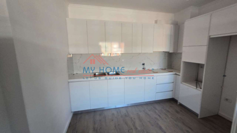 apartament-21post-parkimi-me-qera-tek-unaza-e-re-ne-tirane-big-0