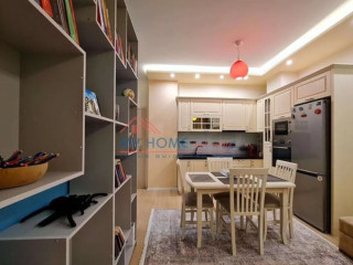 Komuna e Parisit, tek Kika 2, jepet me qera Apartament 1+1