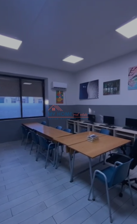 zyre-me-qera-tek-sheshi-willson-tirane-big-0