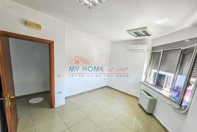 zyre-tek-kompleksi-halili-ne-tirane-big-2