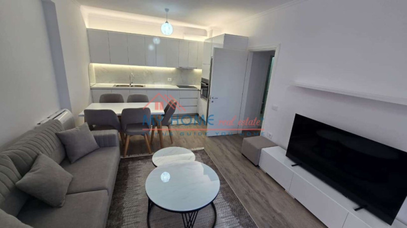 apartament-21post-parkimi-me-qera-tek-unaza-e-re-ne-tirane-big-0
