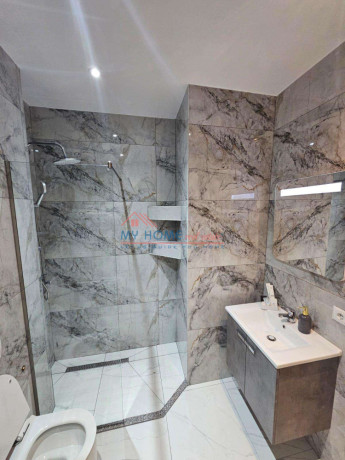 apartament-me-qera-tek-zogu-i-zi-tirane-big-4