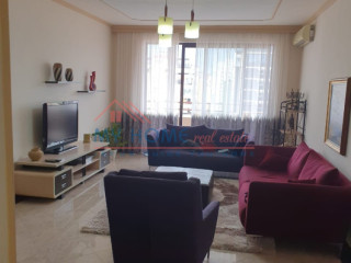 Apartament 2+1 me qera ne Bllok ne Tirane