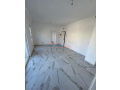 zyre-me-qera-tek-rruga-dritan-hoxha-tirane-small-0