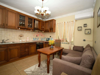 Apartament 2+1+post parkimi me qera Rruga Fortuzi ne Tirane