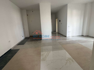 Apartament 2+1 ne Shitje tek Terminali ne Tirane