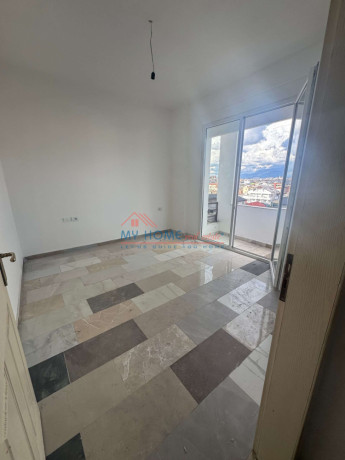 apartament-21-ne-shitje-tek-terminali-ne-tirane-big-1