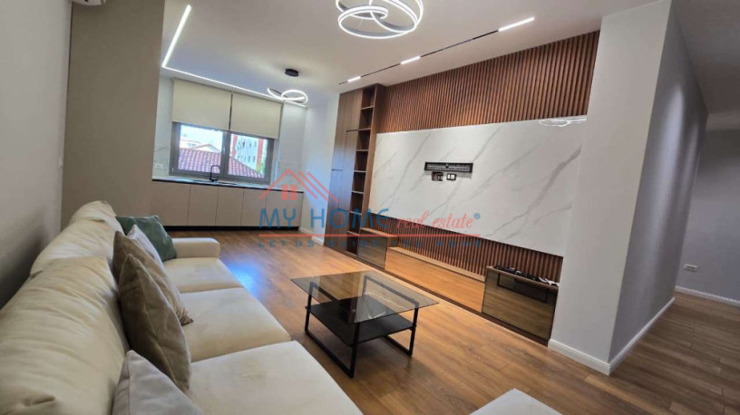 apartament-212-poste-parkimi-ne-shitje-tek-tower-bridge-ne-tirane-big-0