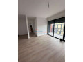 zyre-me-qera-stacioni-i-trenit-ne-tirane-small-2