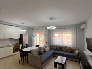 Apartament 2+1 me qira Qender Tirane