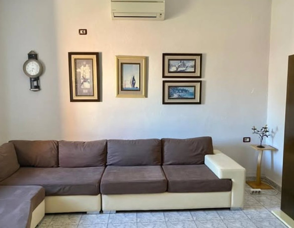 jepet-me-qera-apartament-11-mozaiku-i-tiranes-prane-21-dhjetorit-big-0
