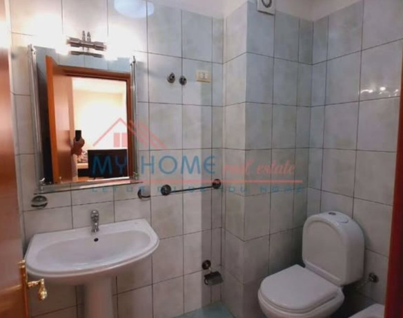 rruga-eduard-mano-prane-kopshtit-zoologjik-jepet-me-qera-apartament-21parking-big-4