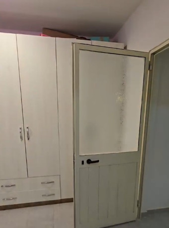 shitet-apartament-11-rruga-kongresi-lushnjes-prane-shkolles-naim-frasheri-big-1