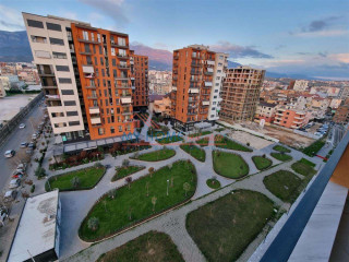 Apartament 2+1 me Qira Kompleksi Zirkon Tirane