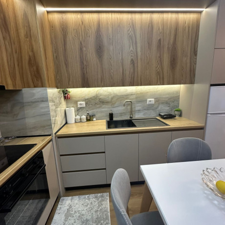 jepet-me-qera-apartament-11-ali-demi-rezidenca-kadiu-big-3
