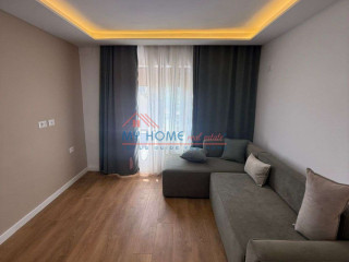 Shiten 3 apartamente 1+1 tek Mozaiku ne Tirane