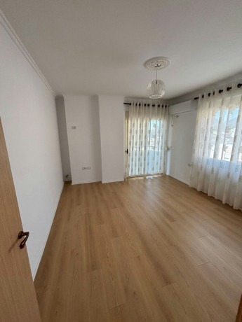 shtepi-per-shitje-pallat-i-ri-21-fresku-linze-dajt-big-1