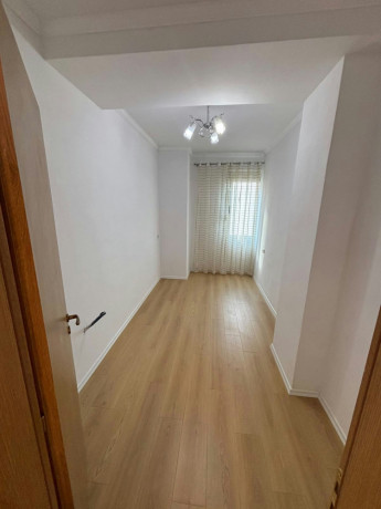 shtepi-per-shitje-pallat-i-ri-21-fresku-linze-dajt-big-3