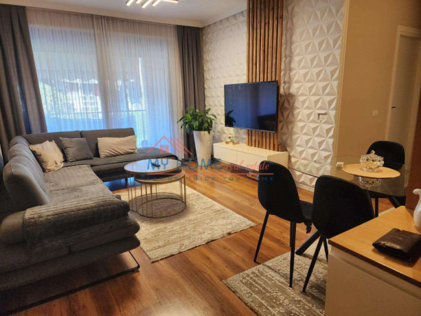 apartament-21-me-qera-tek-fiori-di-bosko-ne-tirane-big-0