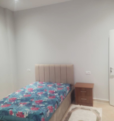 jepet-me-qera-apartament-21-ne-fresk-big-1