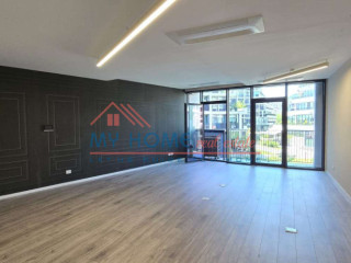Zyre me qera tek Lake View Residences