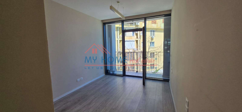 zyre-me-qera-tek-lake-view-residences-big-3