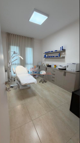 ambient-biznesi-me-qera-square-21-tirane-big-3