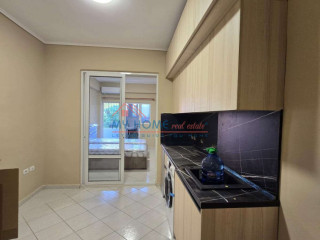 Garsoniere me qera ne 21 Dhjetori Tirane