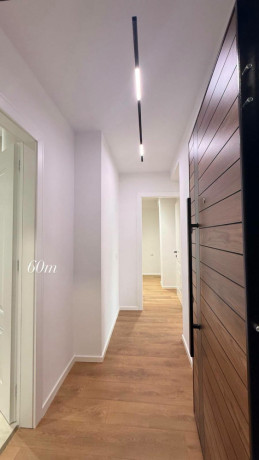 shitet-apartament-11-rruga-frosina-plaku-prane-inxhinierise-big-1